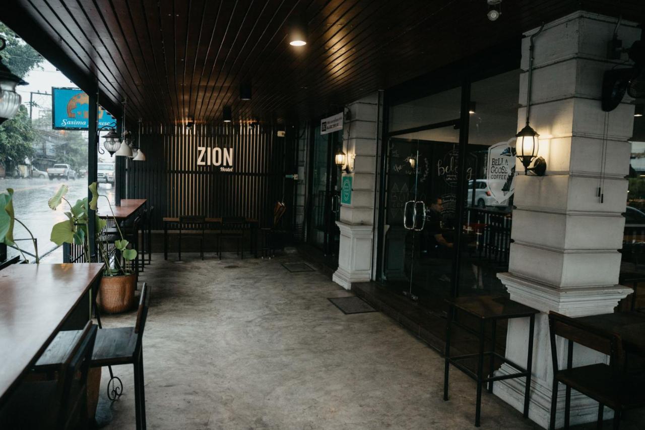 Zion Hostel Чиангмай Екстериор снимка